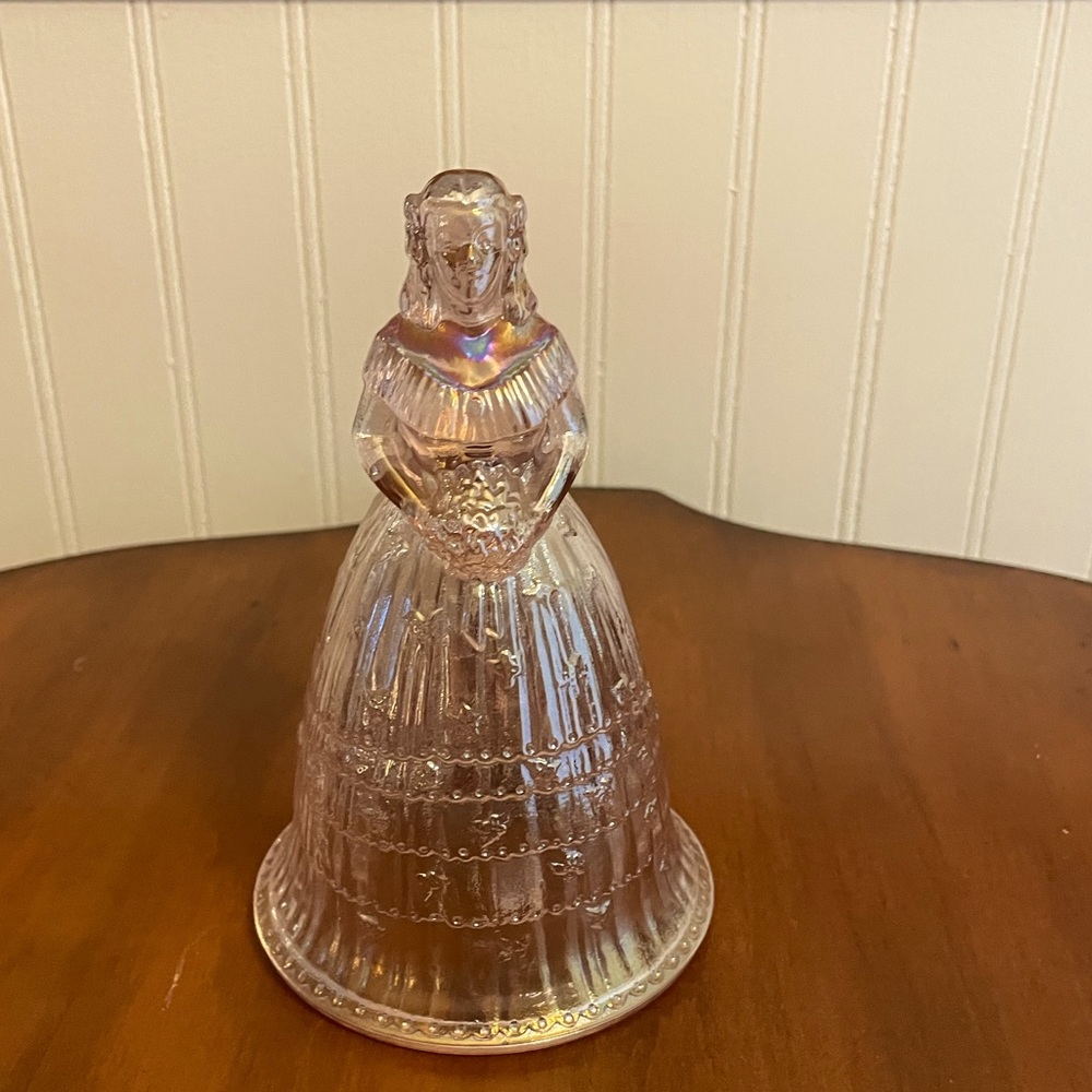Lenox Imperial Glass southern belle carnival glass bell - Picture 1 of 6